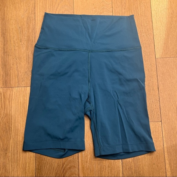 Outdoor Voices Pants - Outdoor Voices Superform Shorts